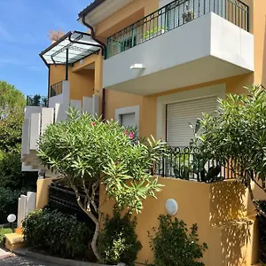 Apartment Alexandra